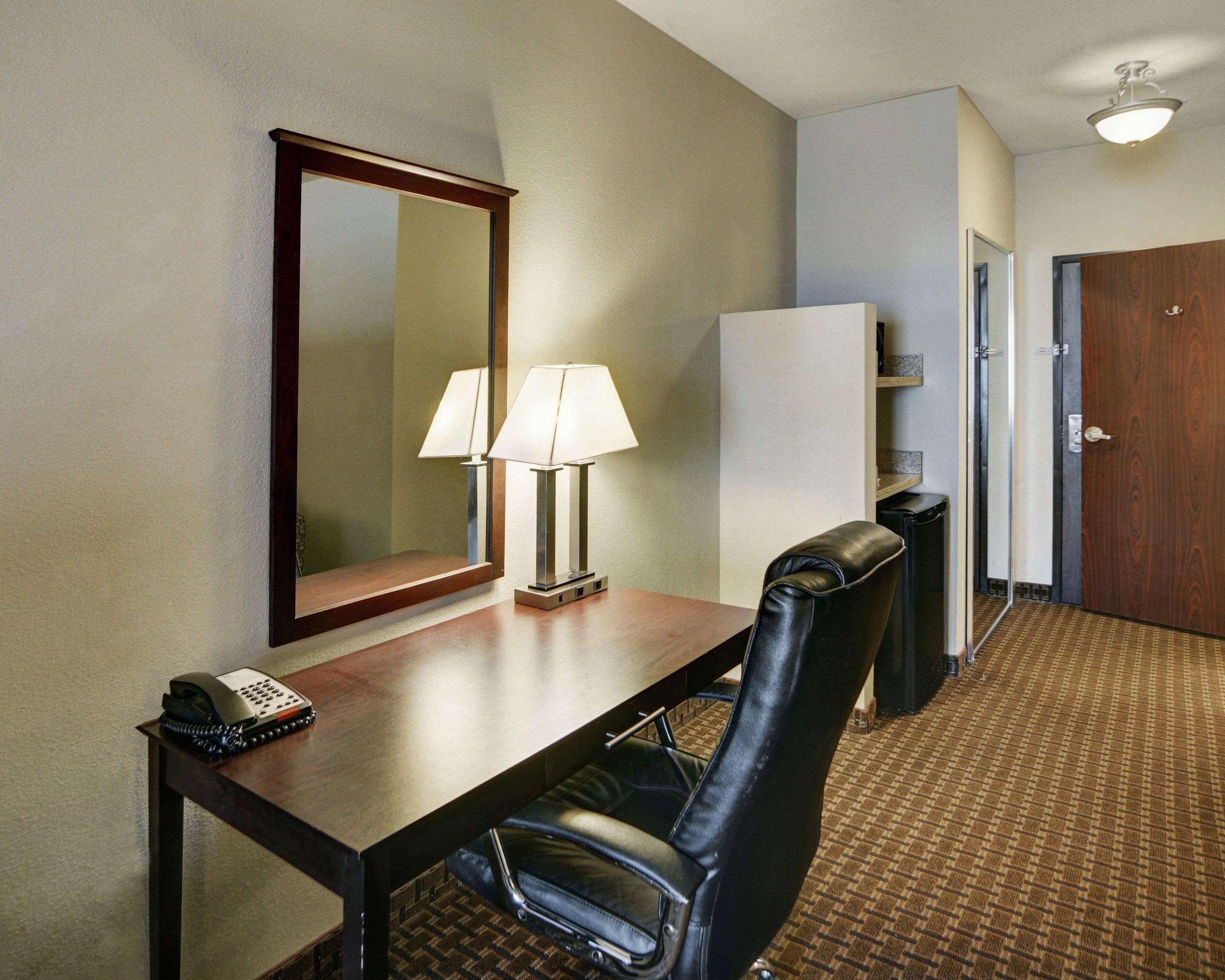 Comfort Inn & Suites Near Lake Lewisville Corinth Kültér fotó