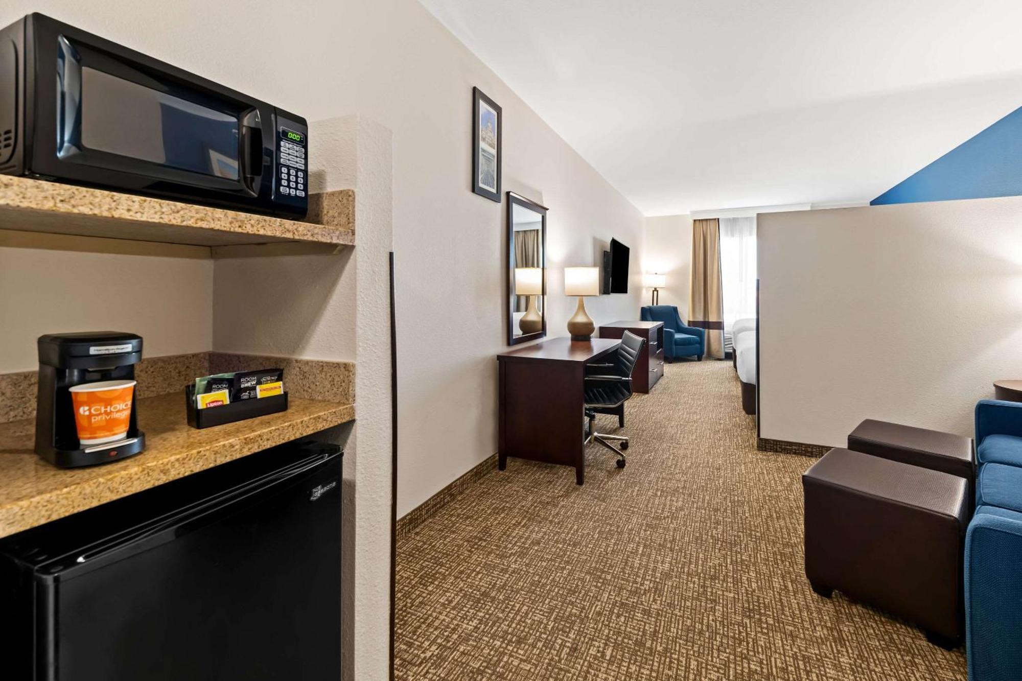 Comfort Inn & Suites Near Lake Lewisville Corinth Kültér fotó