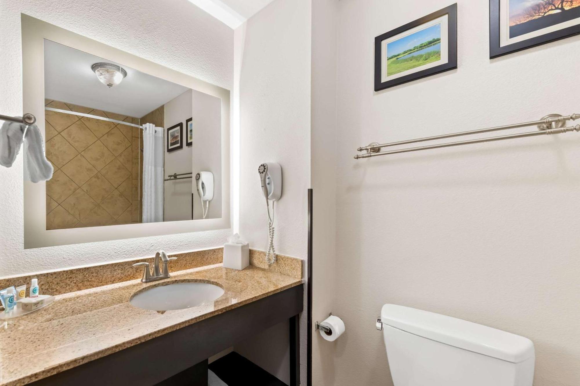 Comfort Inn & Suites Near Lake Lewisville Corinth Kültér fotó