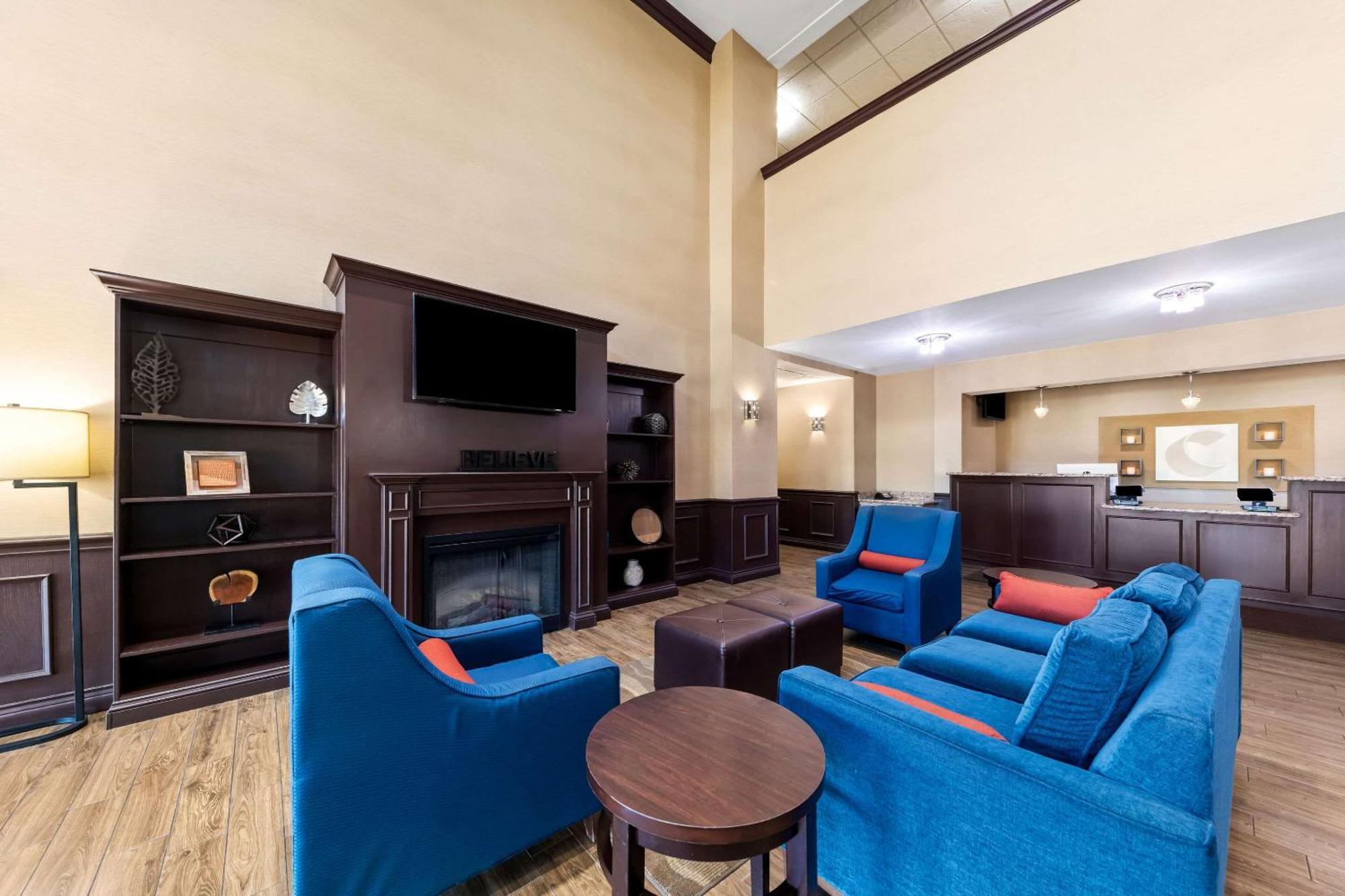 Comfort Inn & Suites Near Lake Lewisville Corinth Kültér fotó