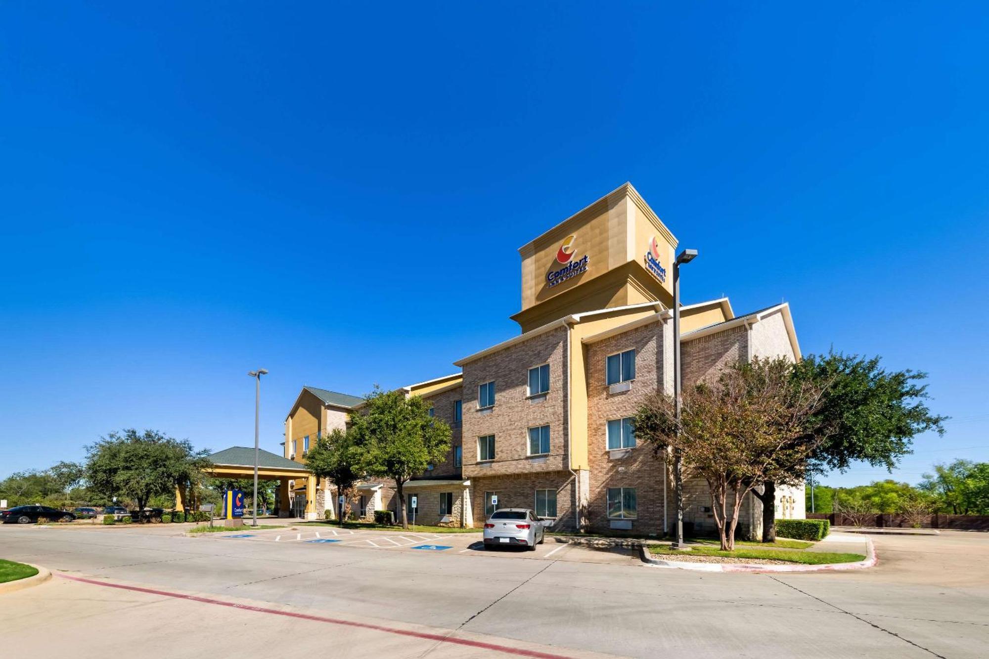 Comfort Inn & Suites Near Lake Lewisville Corinth Kültér fotó